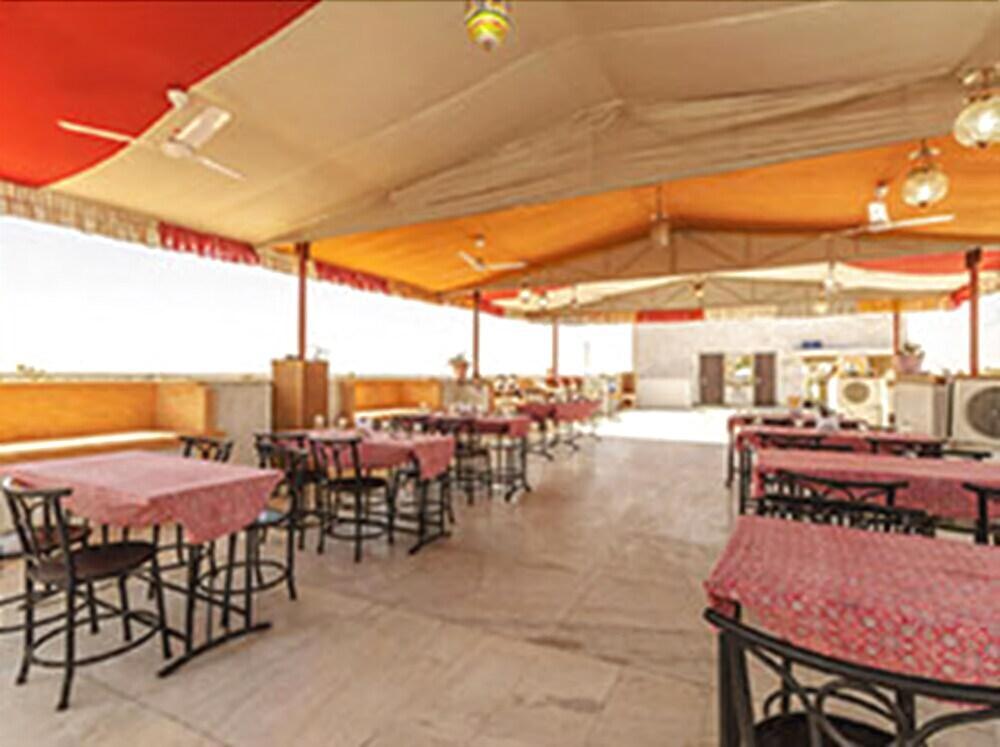 Hotel Hayyat Jaisalmer Exterior foto